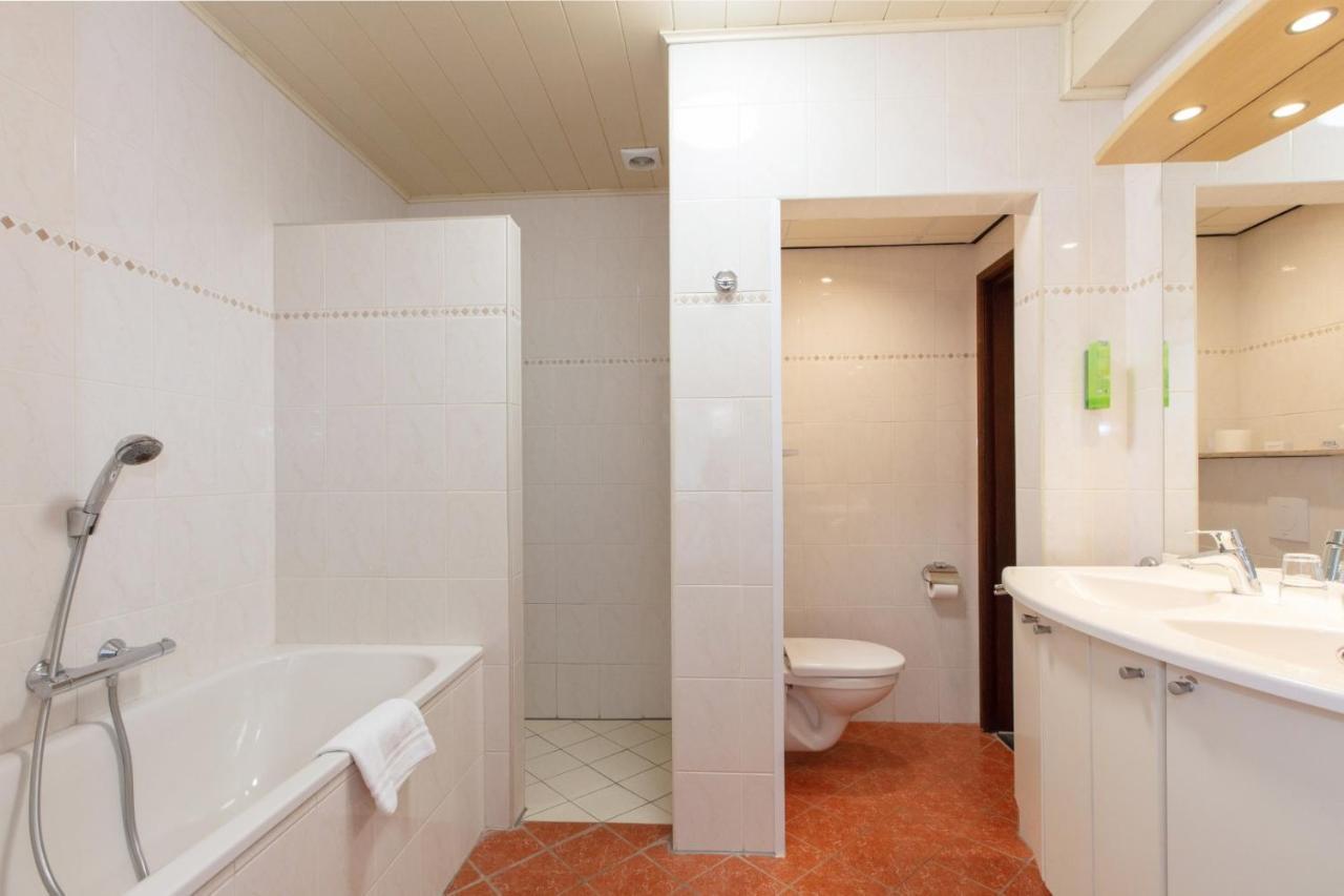 Aparthotel Делден Екстериор снимка