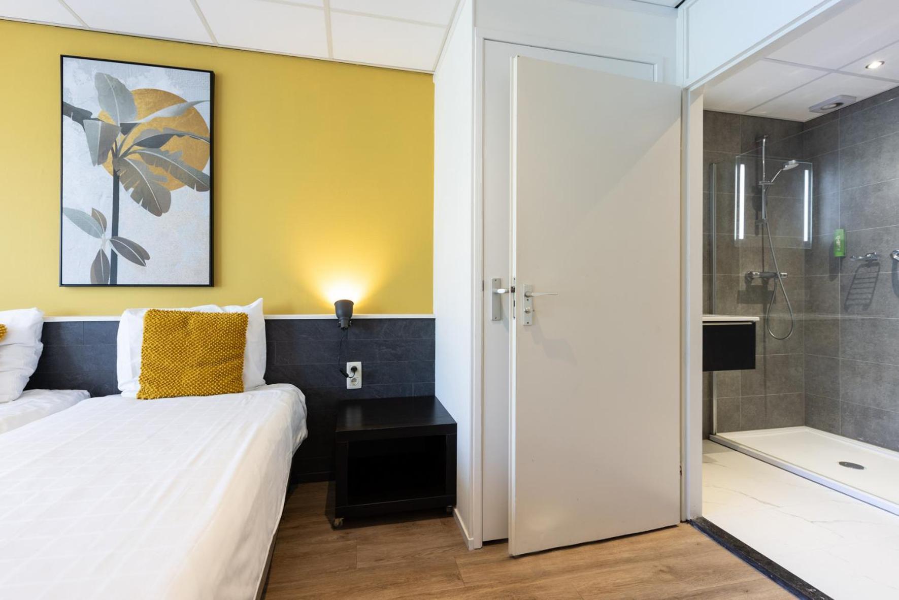 Aparthotel Делден Екстериор снимка