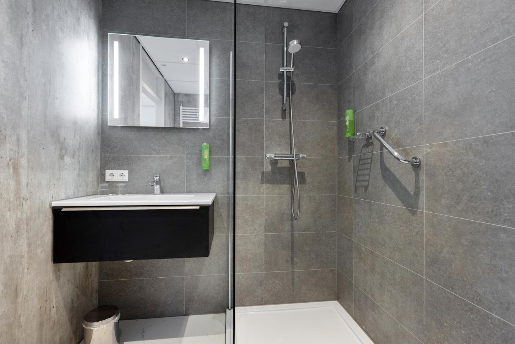 Aparthotel Делден Екстериор снимка